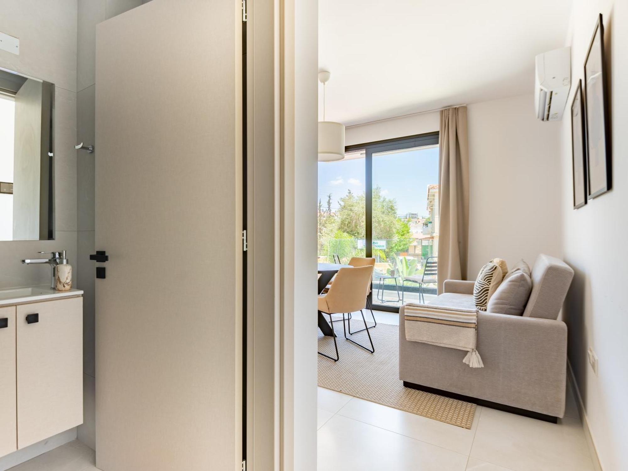 Sanders Only Limassol Quarto foto