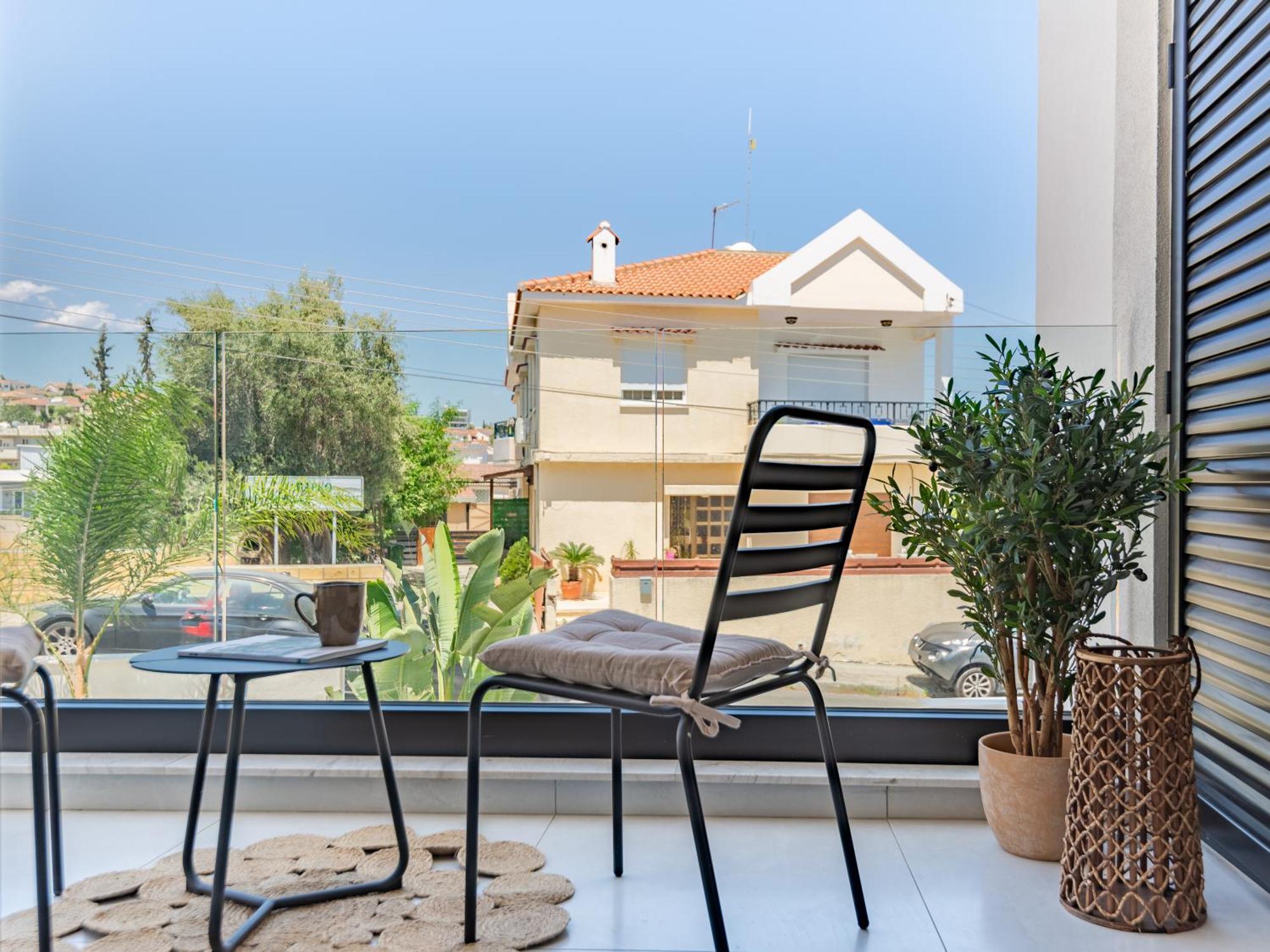 Sanders Only Limassol Quarto foto